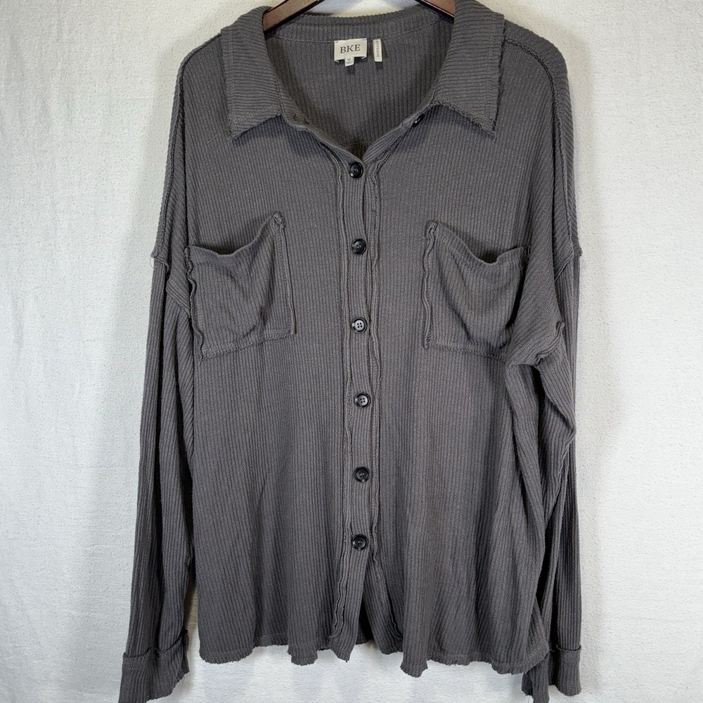 BKE Women Distressed Boyfriend Button Down Top Size M